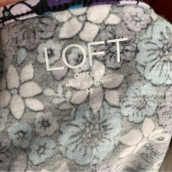 Nwt LOFT OUTLET FLORAL ADJUSTABLE STRAP TANK TOP SIZE MEDIUM - Picture 7 of 10